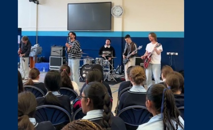 Latest News &raquo; Live Music at Leicester High: The Mercians Bring Energy and Wellbeing to Years 6–10